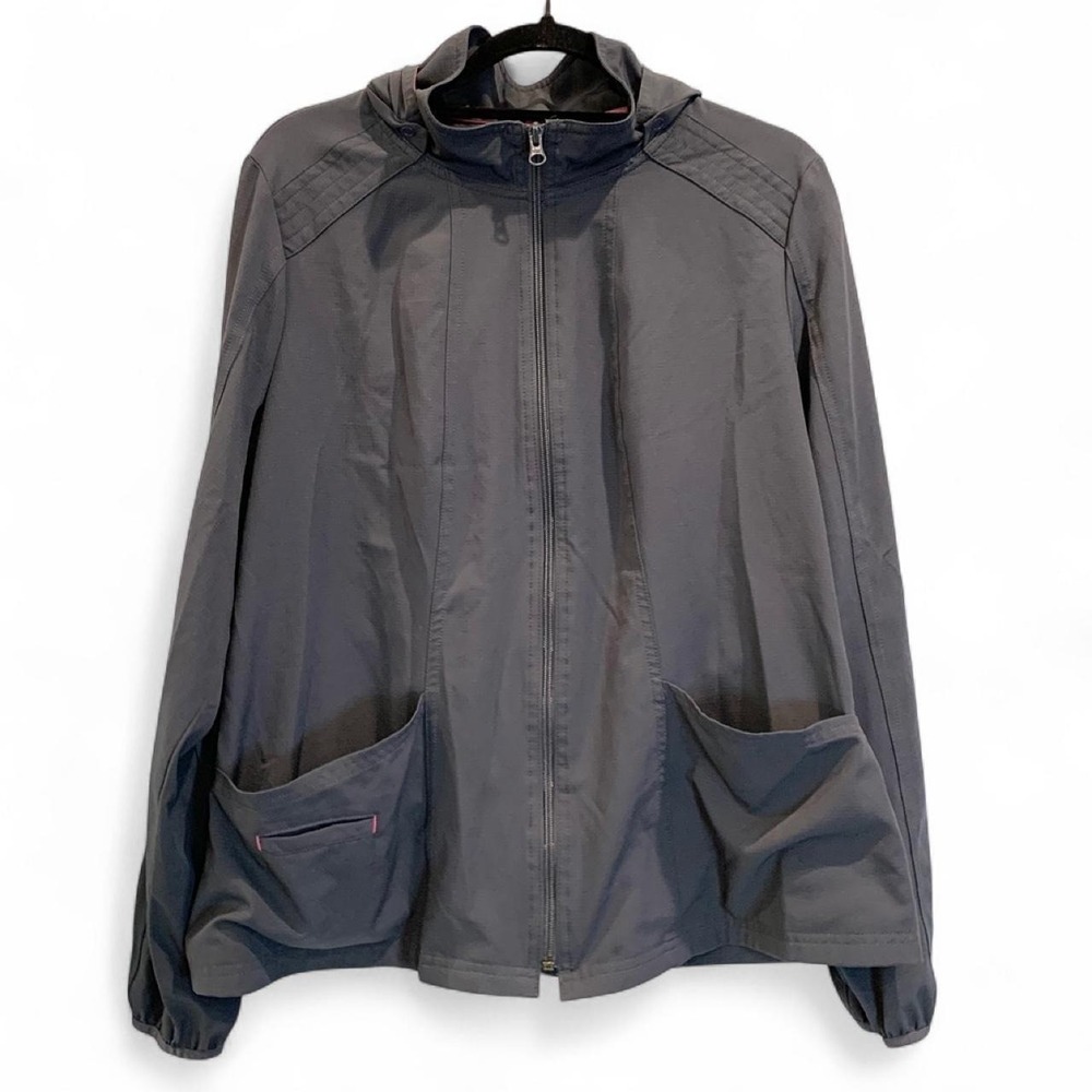 HeartSoul lightweight gray scrub jacket with detachable hood Size L
